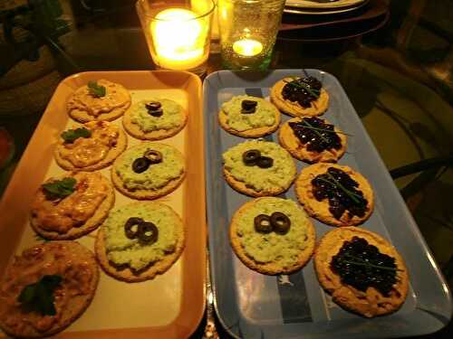 Canapés et petits fours végétariens...