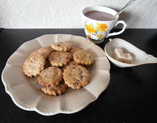 Chocolate chip shortbreads