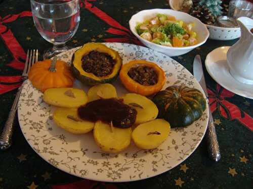 Citrouille farcie aux cèpes + pommes de terre à la gravy aux cèpes