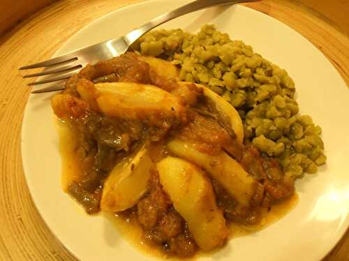 Genre de tajine au citron, pommes de terre et pois cassés