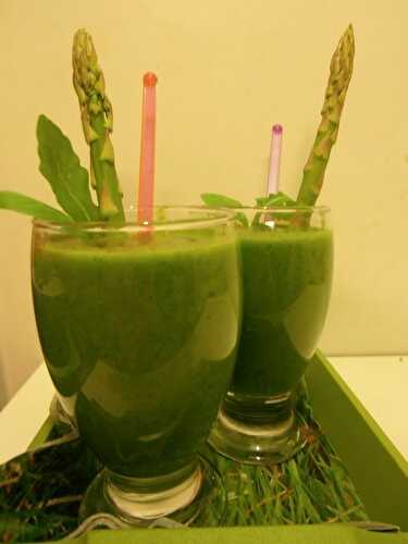 Green smoothie aux asperges (and other green stuff)