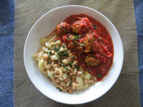 Haricots blancs et boulettes de légumes