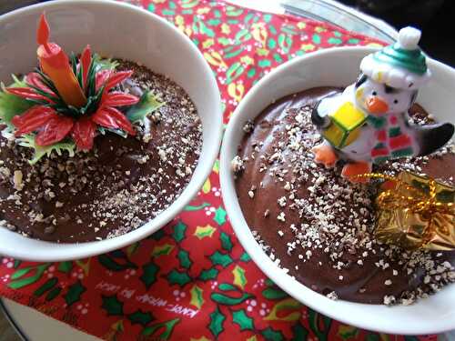 Mousse au chocolat festive