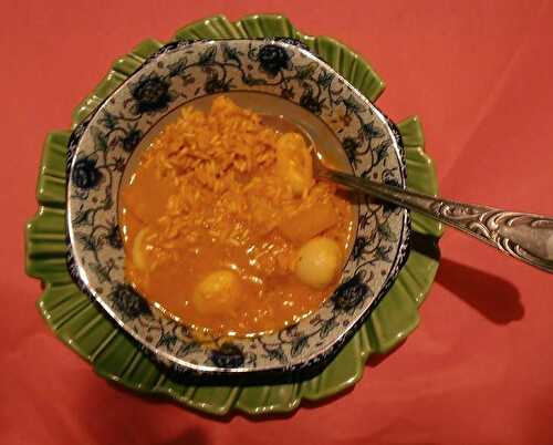 Riz au curry et fruits exotiques