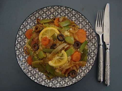 Semoule de couscous aux légumes