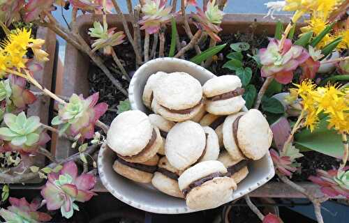 Shortbreads au whisky fourrés au chocolat