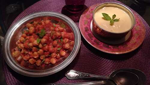 Soirée Bollywood: curry de pois chiche à la tomate et crème à la mangue