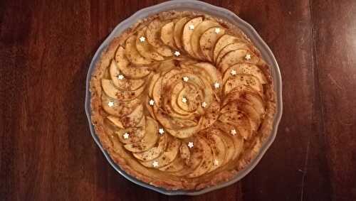 Tarte aux pommes sur crème "custard" vanille