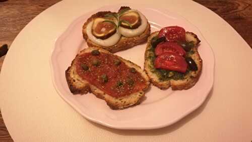 Trio de bruschette