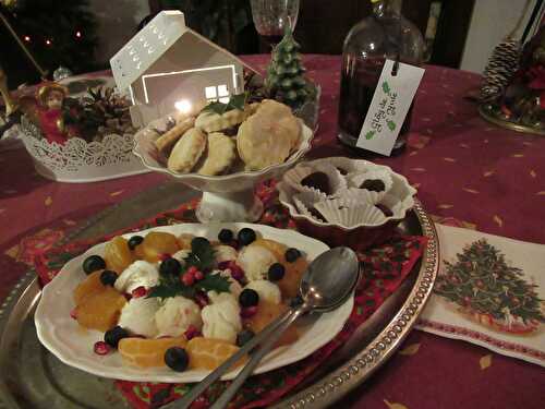 Des petits gâteaux et des desserts de Noël