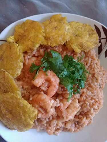 Asopao de camarones (risotto dominicain aux crevettes)