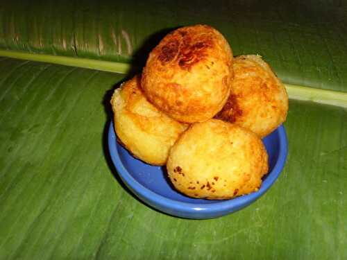 B comme...Bollitos de Yuca (croquettes de manioc)