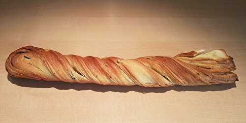 J'ai testé pour vous : la baguette feuilletée - Boulangerie Les Délices de la gare - Pontoise - la vie trépidante de twinsribbons