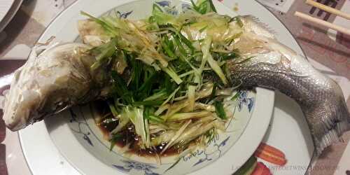 Poisson vapeur à la cantonaise - 粤式蒸鱼