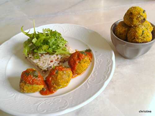 Boulettes de tofu mangue-curry, courgette, carotte