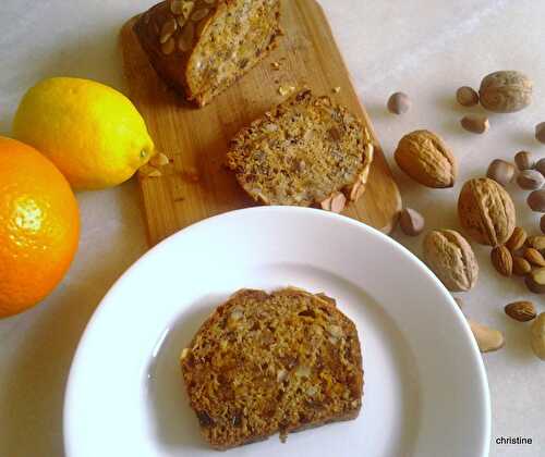 Cake écorces confites et fruits secs