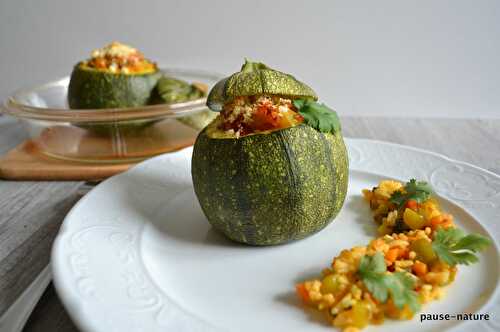 Courgettes farcies au riz et légumes