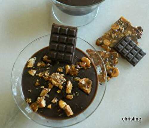 Crème chocolat au lait de noisettes et noisettes caramélisées