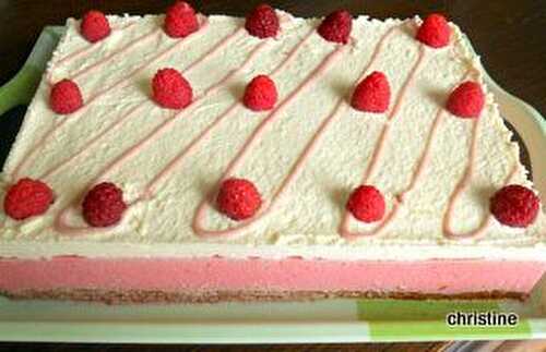 Entremets chocolat blanc-framboises