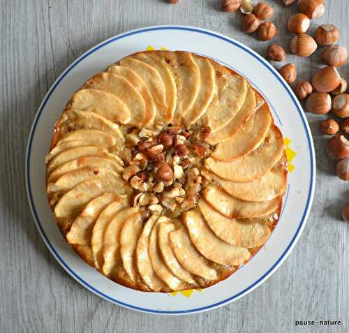 Gâteau pommes-noisettes