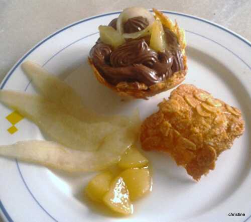 Gourmandises poires-chocolat et amandes