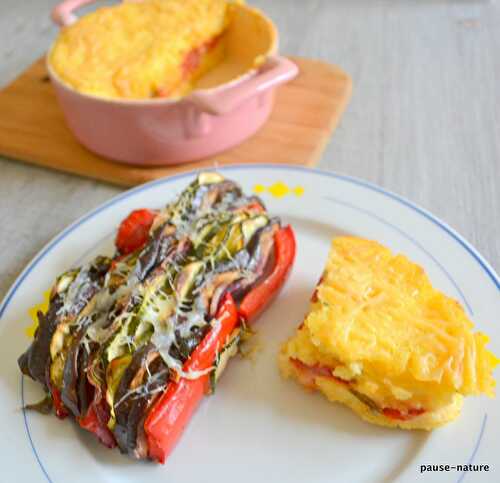 Gratin  de polenta, tomates-basilic