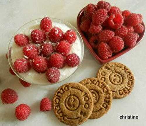 Mousse coco-framboises