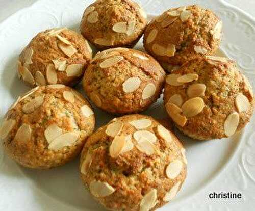 Muffins citron-graines de pavot-amandes.