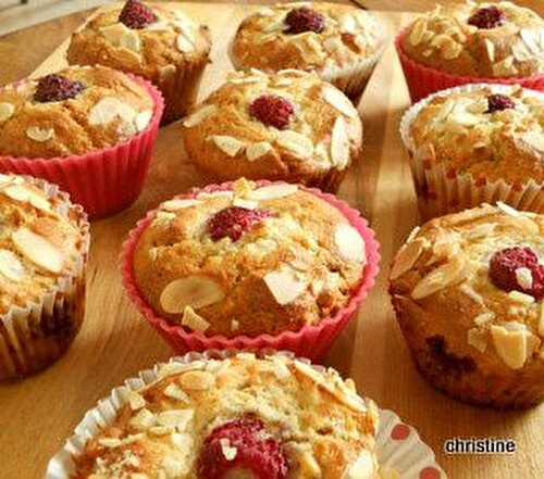 Muffins framboises-amandes très moelleux