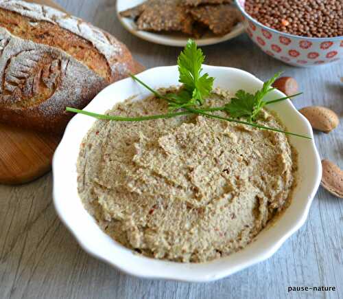 Tartinade de lentillons de Champagne-amandes-noisettes et fines herbes