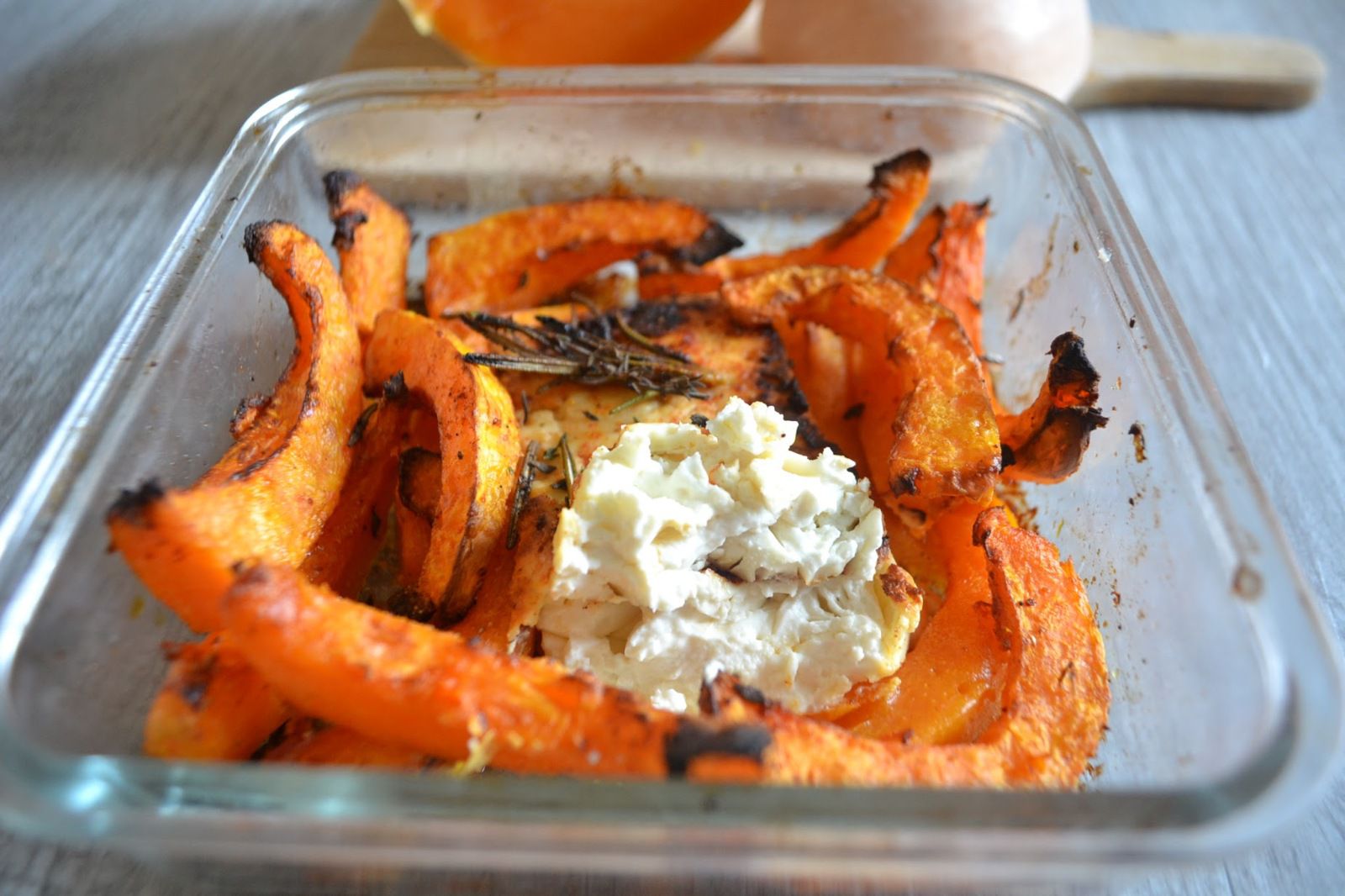 Butternut rôtie à la feta et aux herbes