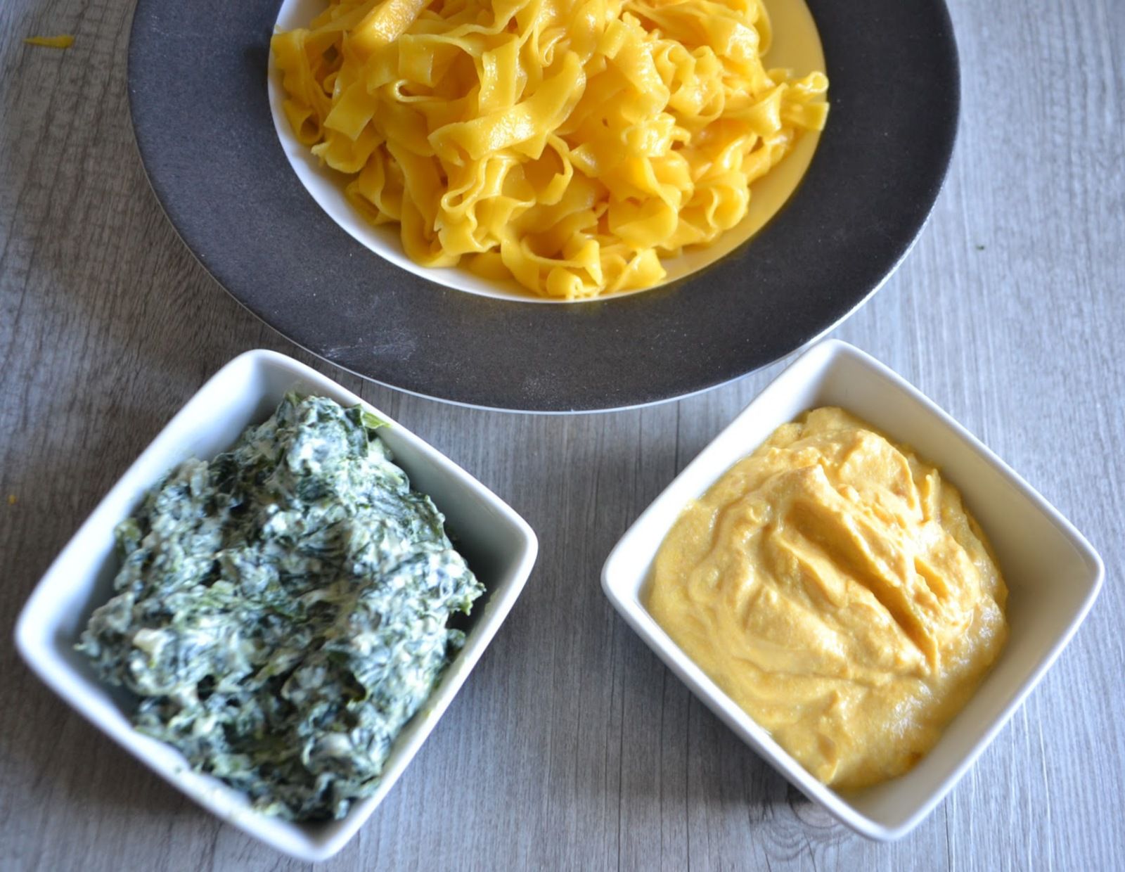 Deux sauces à la ricotta pour tagliatelles fraîches au potiron