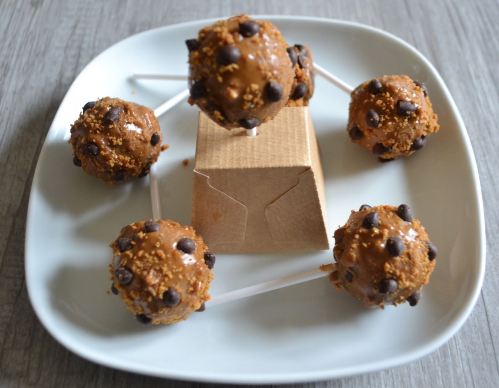 Cakes pop aux spéculoos