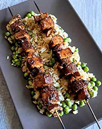 Brochettes végétariennes au tofu et champignons