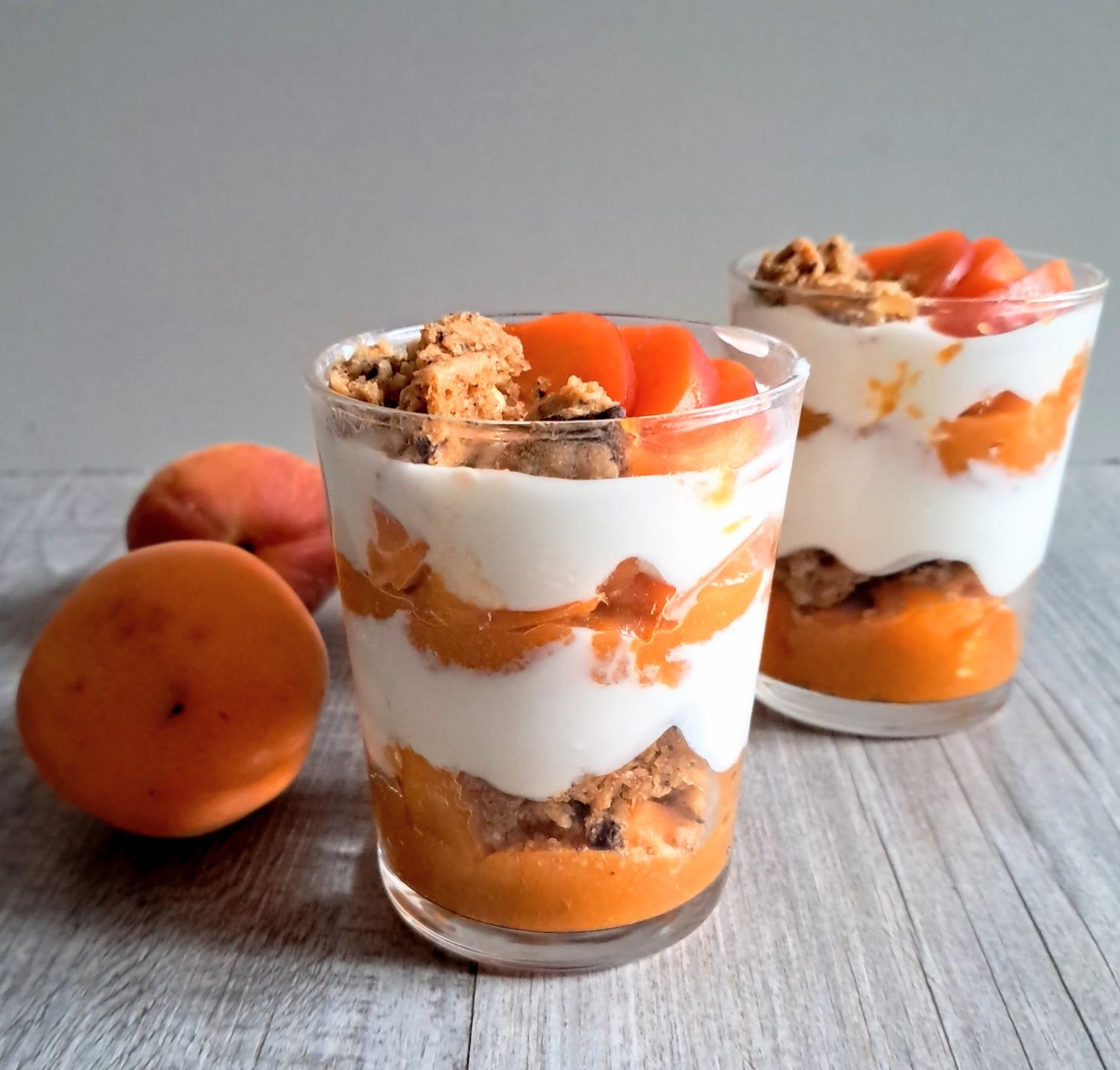 Verrines au curd d'abricots