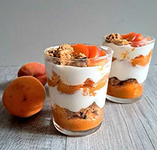Verrines au curd d'abricots
