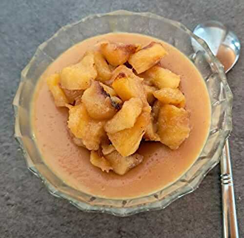 Crèmes caramel et pommes caramélisées
