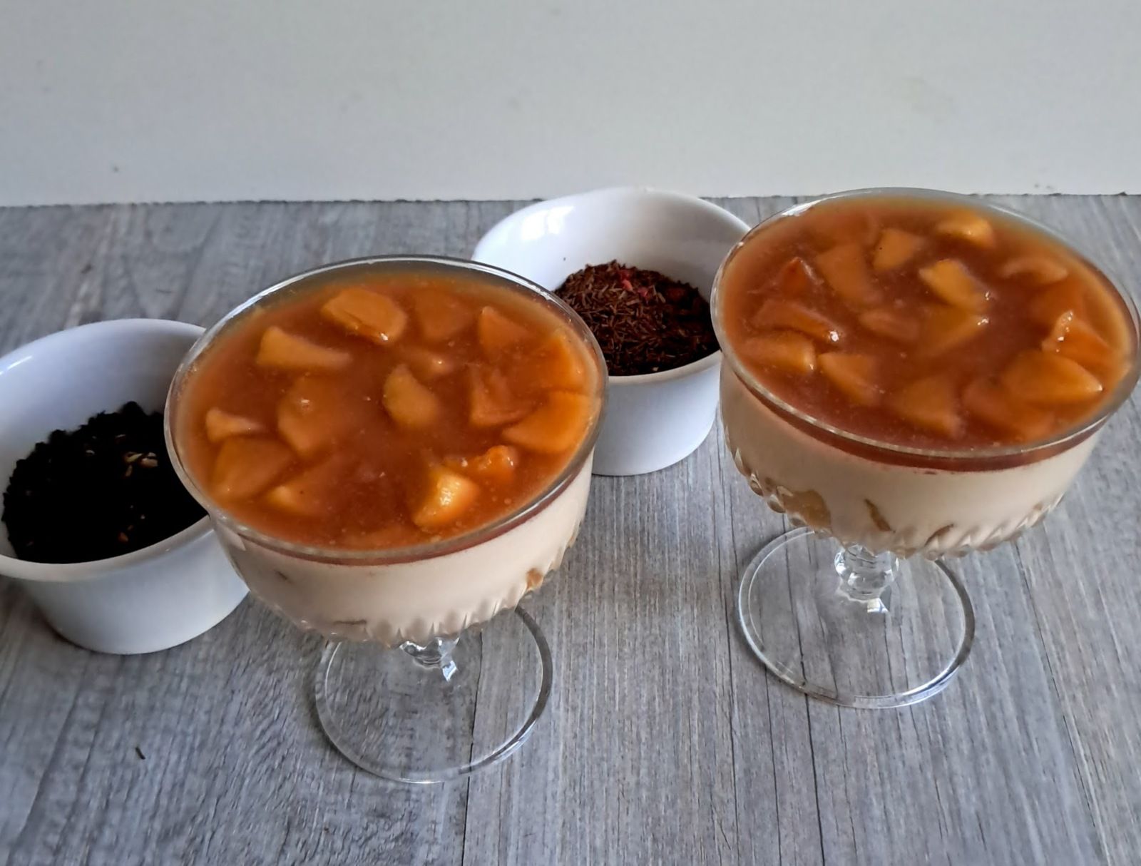 Verrines aux 2 thés et aux pommes caramélisées