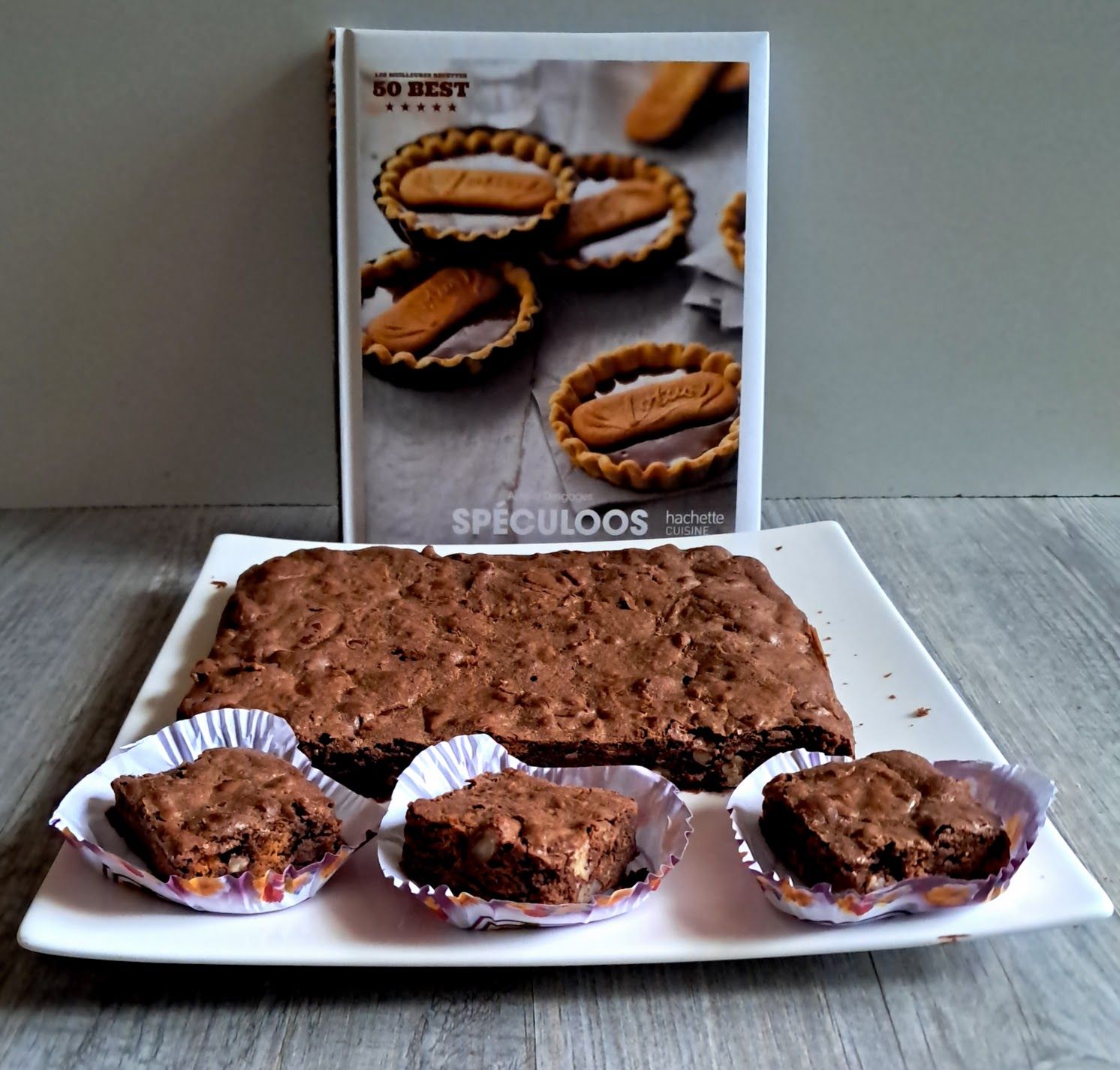 Brownie aux spéculoos et noix de pécan