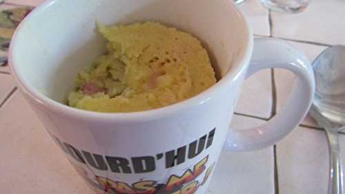 Un mug cake salé à la "Vache qui Rit"...