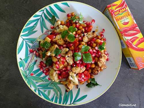 Salade de chou-fleur épicé aux pois chiches et graines de grenade