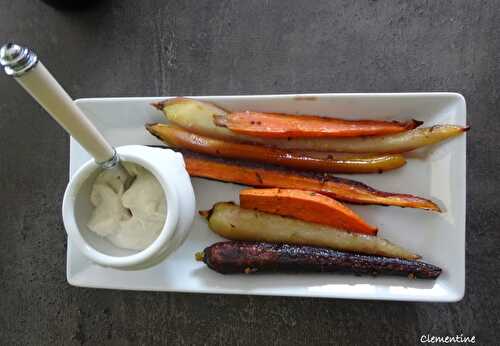 Carottes rôties au miel, yaourt au tahini de Yotam Ottolenghi