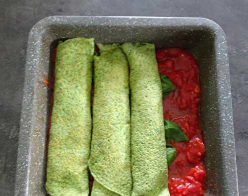 Crespelle aux épinards dans une sauce tomate de Simone Zanoni