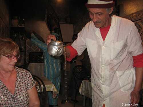 Voyage au Maroc - Un restaurant très spécial dans la Médina de Marrakech