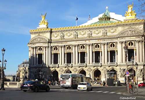 Paris - Balade dans les beaux quartiers et Le Roi Lion au Magador