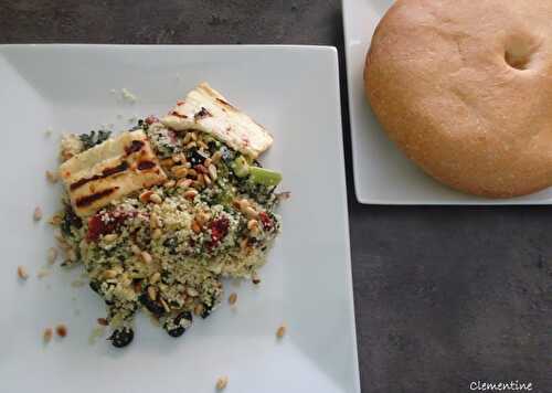 Couscous aux épinards et halloumi grillé