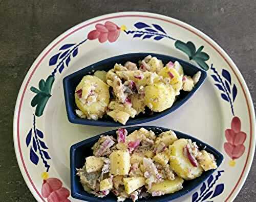 Salade au hareng au vinaigre, pommes de terre et pomme