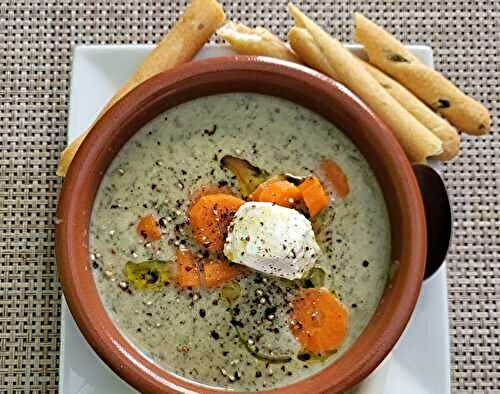 Soupe aux fanes de carottes 2