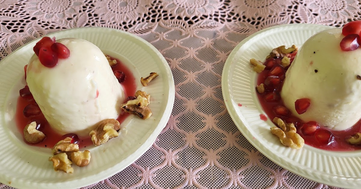 Panna cotta au fromage, et graines de grenade 