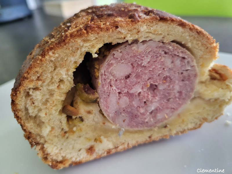 Saucisson de Lyon brioché